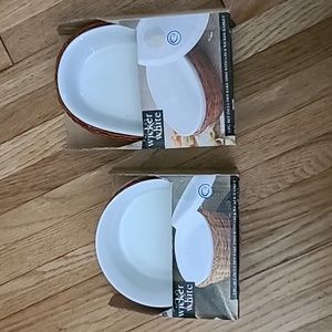 New 2 Baking dishes with lids in wicker basket still in box